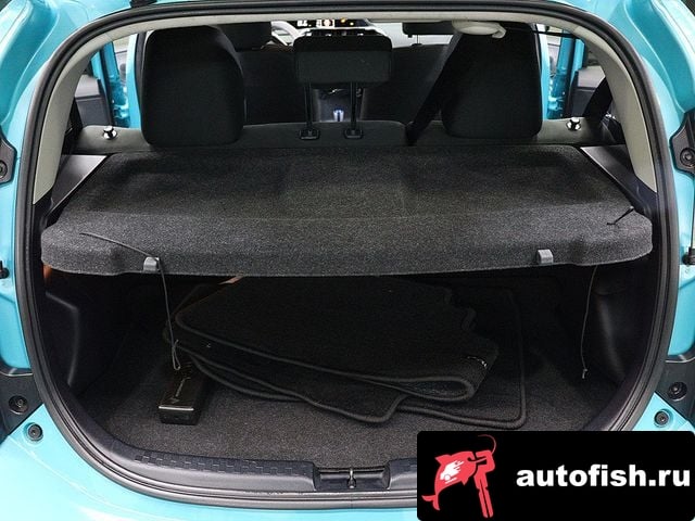 Toyota Prius Prius C 2018 года - вид 5