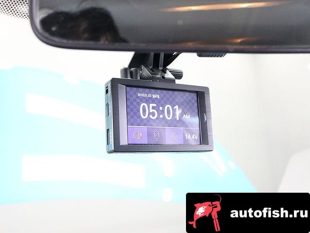 Toyota Prius Prius C 2018 года - вид 7