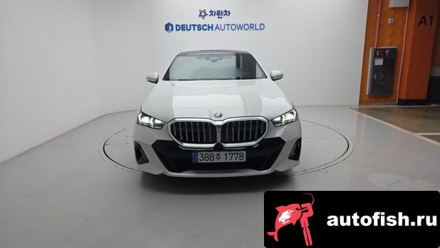 BMW 5-Series 5 Series (G60) 2024 года - похожие автомобили