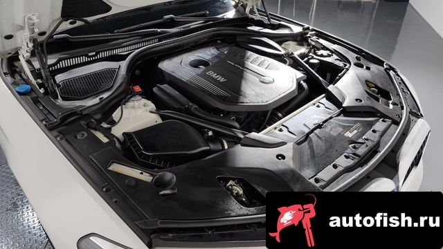 BMW 5-Series 5 Series (G30) 2018 года - вид 6