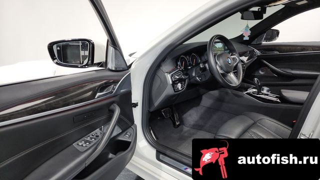 BMW 5-Series 5 Series (G30) 2018 года - похожие автомобили