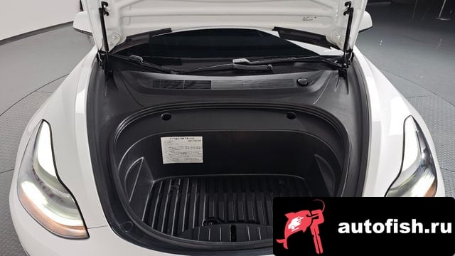 Tesla Model 3 Model 3 2021 года - вид 6