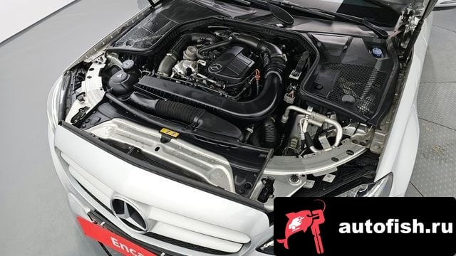 Mercedes-Benz C-Class C-Class W205 2018 года - вид 6