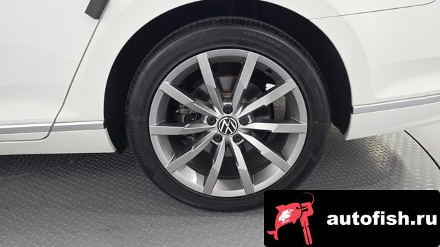 Volkswagen Passat Passat GT (B8) 2021 года - вид 5