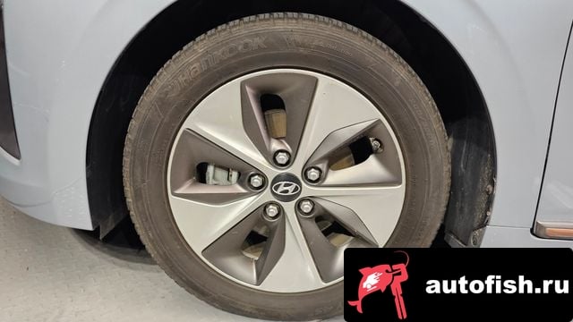 Hyundai Ioniq Ionic Electric 2018 года - вид 5