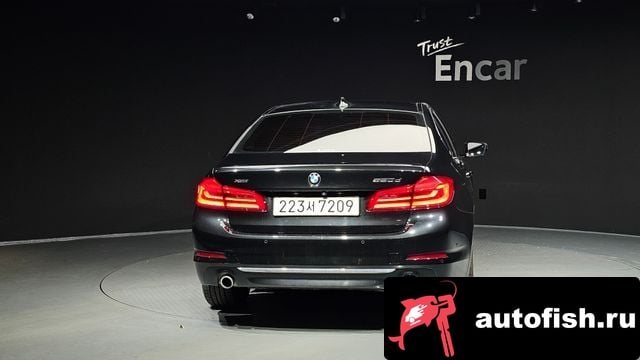 BMW 5-Series 5 Series (G30) 2020 года - вид 4