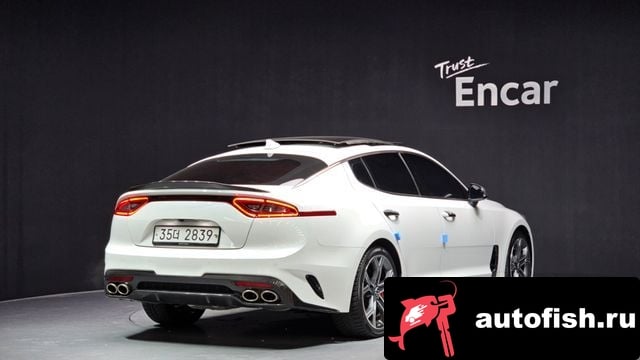 Kia Stinger Stinger 2018 года - похожие автомобили
