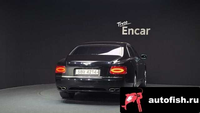 Bentley Flying Spur Flying Spur 2nd Generation 2018 года - вид 4