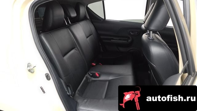 Toyota Prius Prius C 2019 года - вид 12