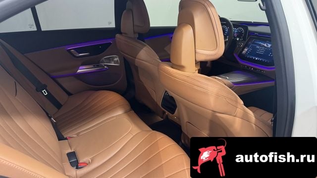 Mercedes-Benz E-Class E-Class W214 2025 года - похожие автомобили