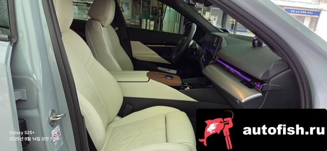 BMW 5-Series 5 Series (G60) 2024 года - вид 9