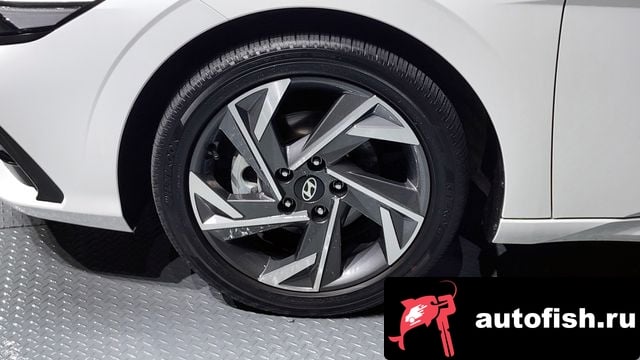 Hyundai AVANTE The New Avante (CN7) 2023 года - вид 5