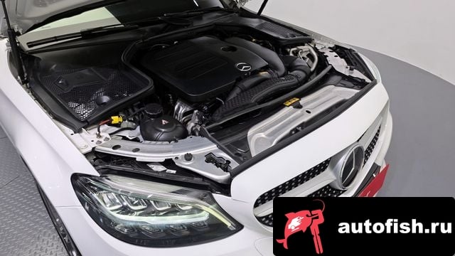 Mercedes-Benz C-Class C-Class W205 2020 года - вид 6