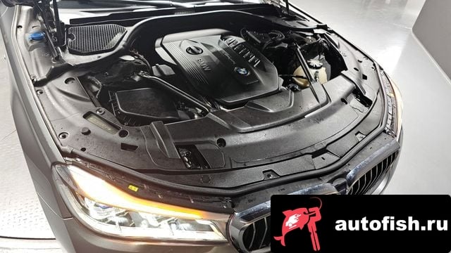 BMW 7-Series 7 Series (G11) 2018 года - вид 6