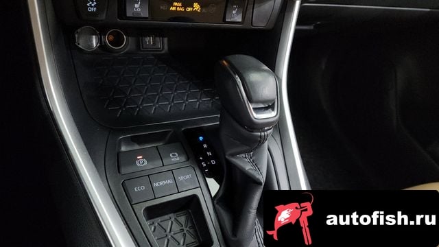 Toyota RAV4 RAV4 5th Generation 2023 года - вид 9