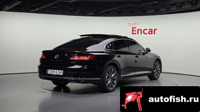 Volkswagen Arteon Atheon 2020 года - вид 2