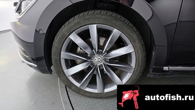 Volkswagen Arteon Atheon 2020 года - вид 5