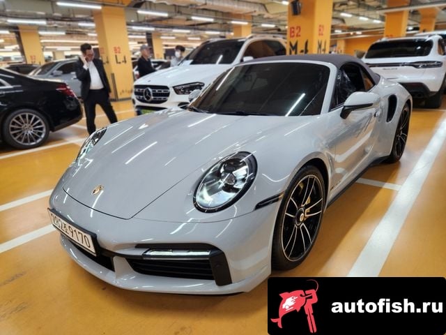 Porsche 911 911 (992) 2022 года - вид 2