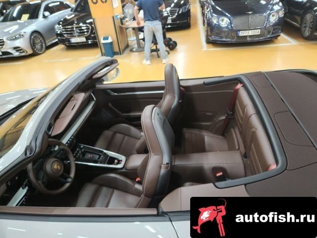 Porsche 911 911 (992) 2022 года - похожие автомобили