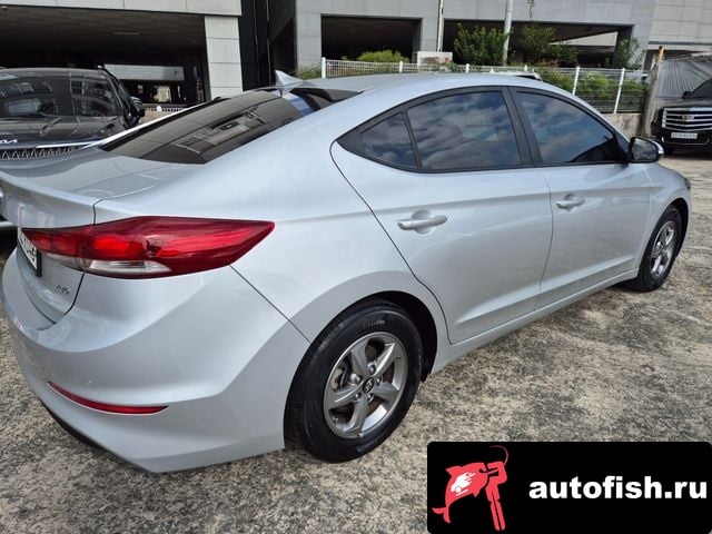 Hyundai AVANTE Avante AD 2018 года - вид 6