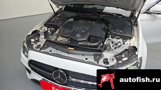 Mercedes-Benz E-Class E-Class W213 2021 года - похожие автомобили