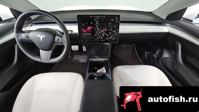 Tesla Model 3 Model 3 2022 года - вид 1