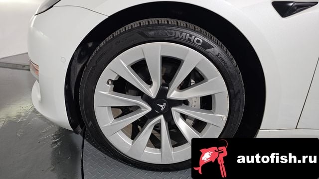 Tesla Model 3 Model 3 2022 года - вид 5