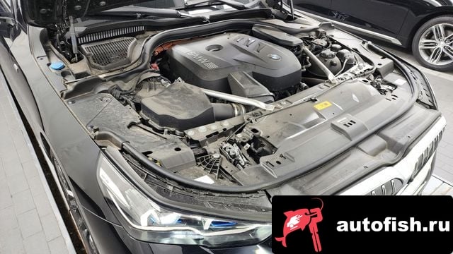 BMW 5-Series 5 Series (G60) 2024 года - вид 6