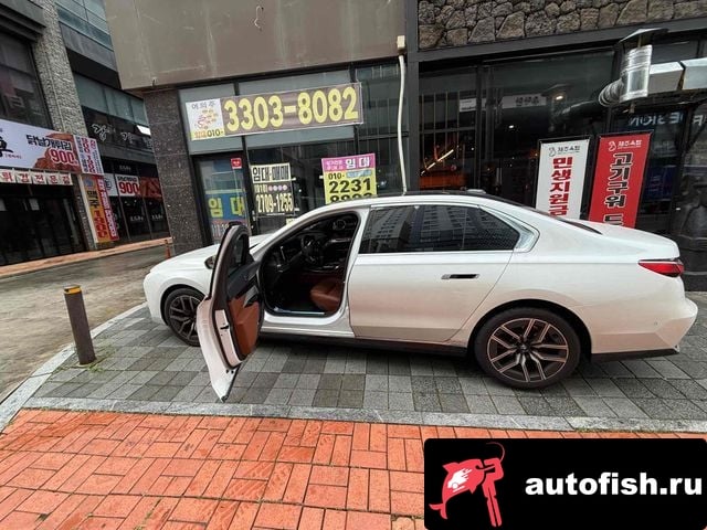 BMW 7-Series 7 Series (G70) 2025 года - похожие автомобили