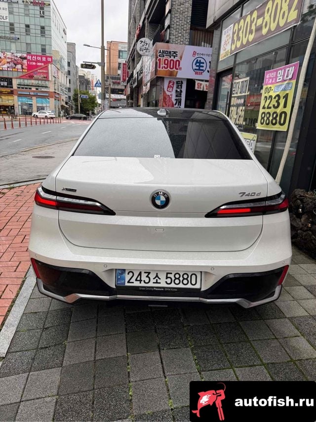 BMW 7-Series 7 Series (G70) 2025 года - вид 4