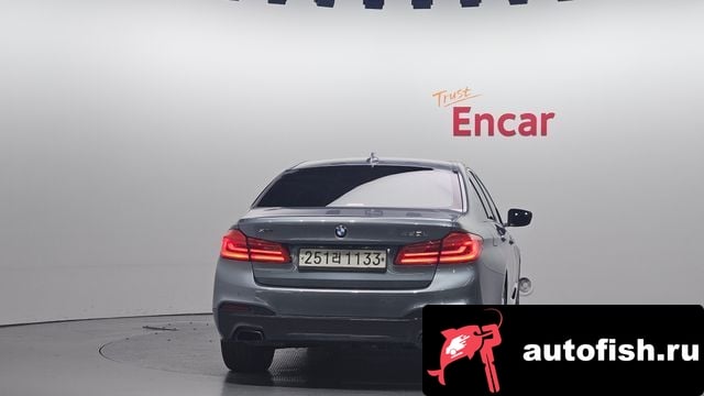 BMW 5-Series 5 Series (G30) 2018 года - вид 4