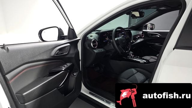 Chevrolet (GM Daewoo) Trax Trax Crossover 2025 года - похожие автомобили