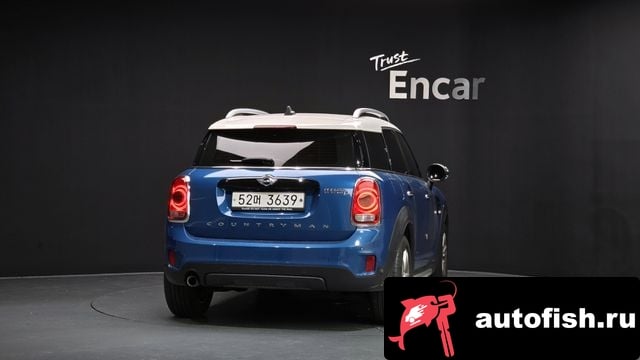 Mini Countryman Cooper D Country Man 2018 года - вид 4