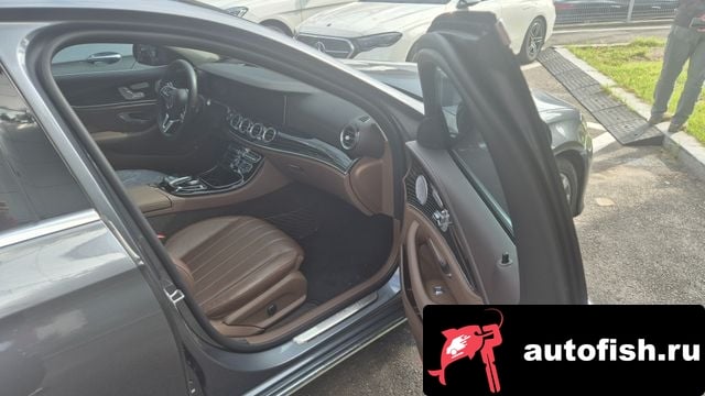 Mercedes-Benz E-Class E-Class W213 2020 года - похожие автомобили