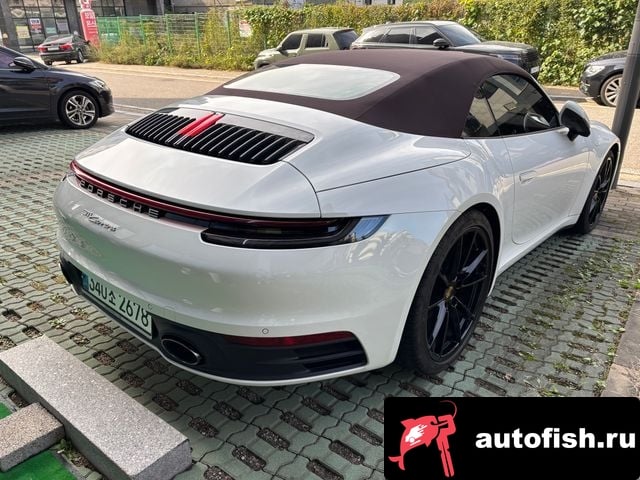 Porsche 911 911 (992) 2021 года - вид 2