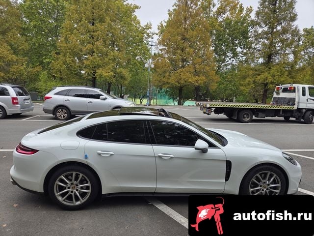 Porsche Panamera Panamera (971) 2020 года - вид 3
