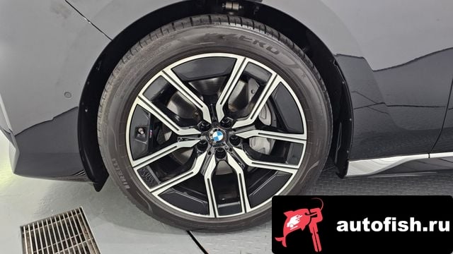 BMW 7-Series 7 Series (G70) 2023 года - вид 5