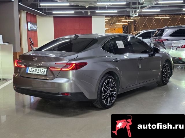 Toyota Camry Camry (XV80) 2025 года - вид 2