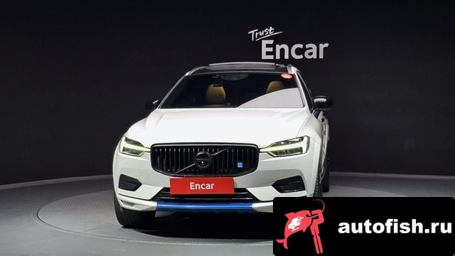 Volvo XC60 XC60 second Generation 2017 года - вид 3