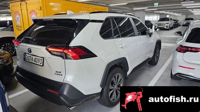 Toyota RAV4 RAV4 5th Generation 2024 года - вид 2