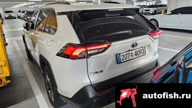 Toyota RAV4 RAV4 5th Generation 2024 года - вид 3