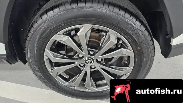 Toyota RAV4 RAV4 5th Generation 2024 года - вид 17