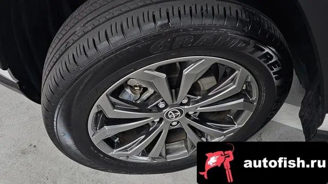 Toyota RAV4 RAV4 5th Generation 2024 года - вид 18