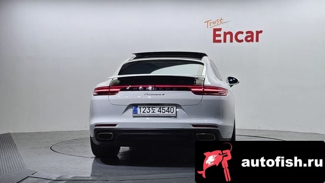 Porsche Panamera Panamera (971) 2020 года - вид 4