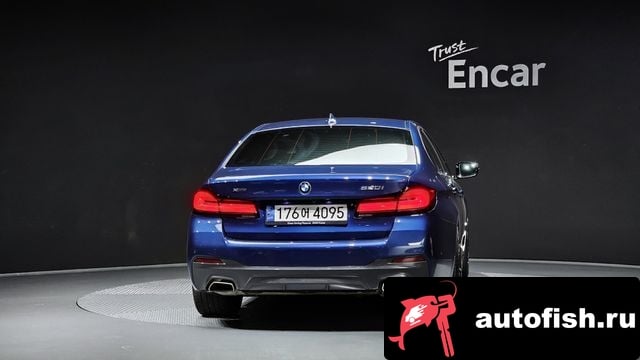 BMW 5-Series 5 Series (G30) 2020 года - вид 4