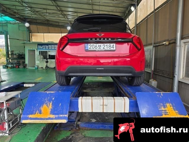 Mini Cooper Cooper S 4th Generation 2024 года - вид 2