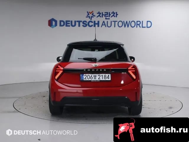 Mini Cooper Cooper S 4th Generation 2024 года - вид 4