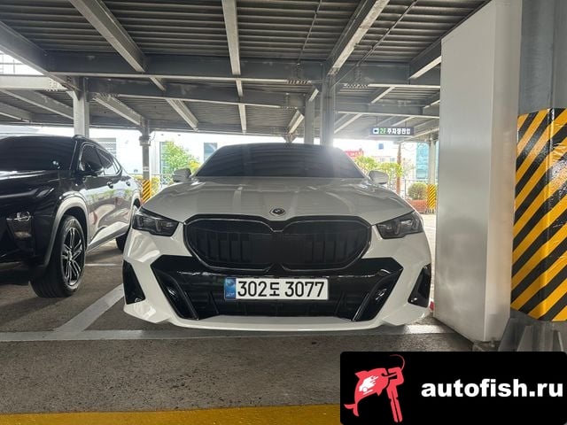 BMW 5-Series 5 Series (G60) 2025 года - вид 3