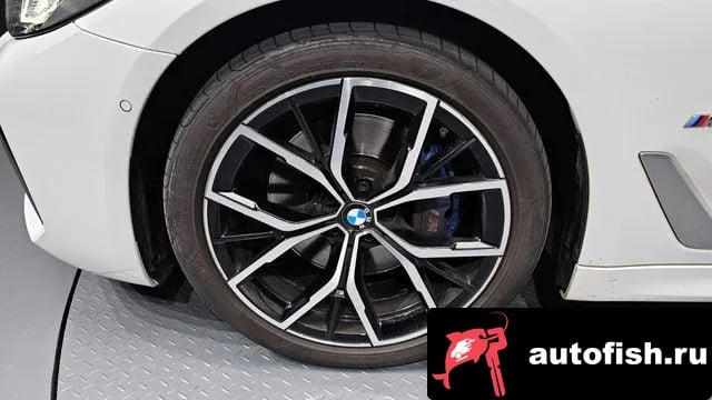 BMW 5-Series 5 Series (G30) 2023 года - вид 5