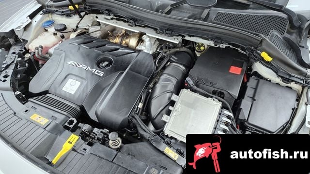 Mercedes-Benz GLA-Class GLA - Class H247 2021 года - вид 6